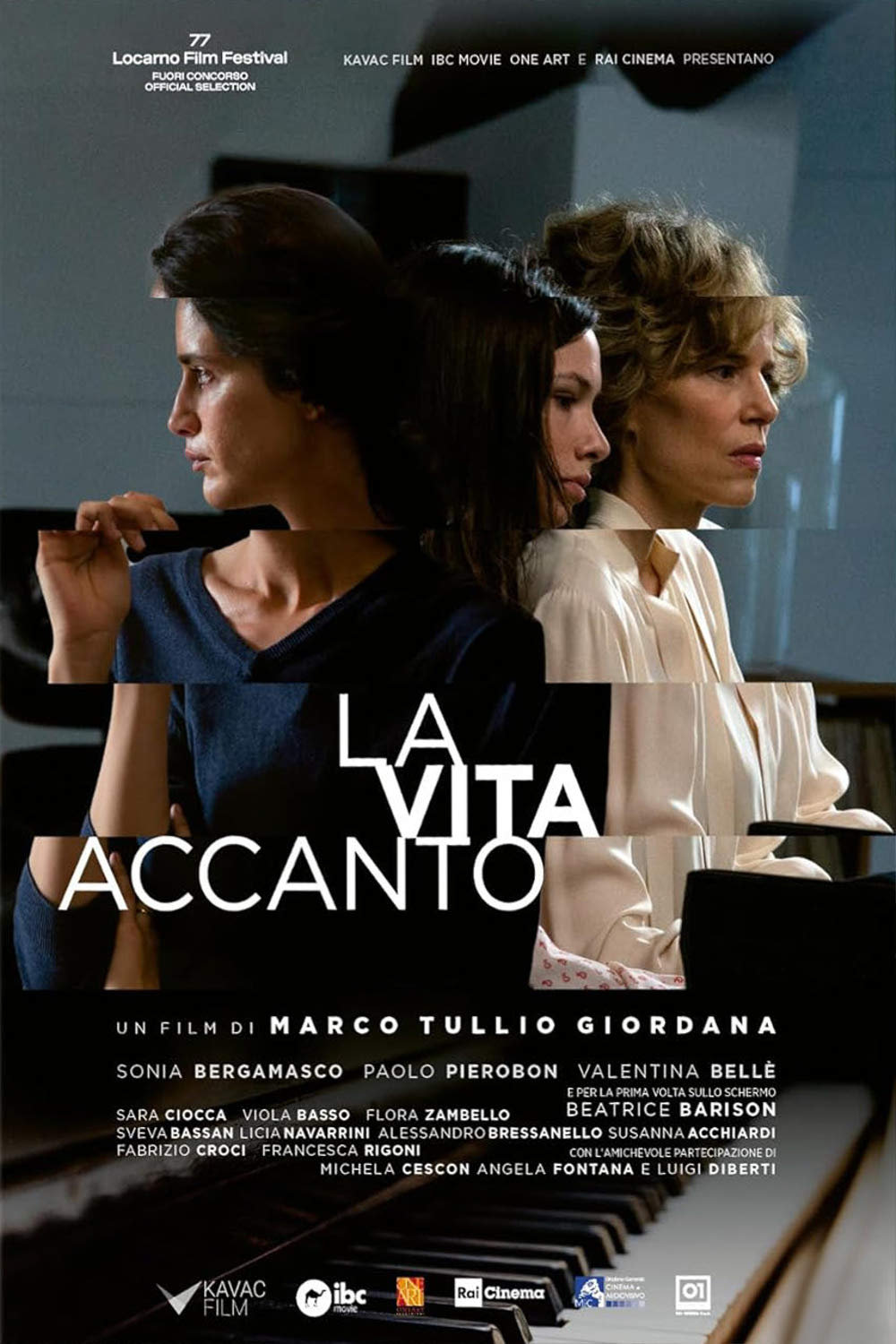 La vita accanto (2024)